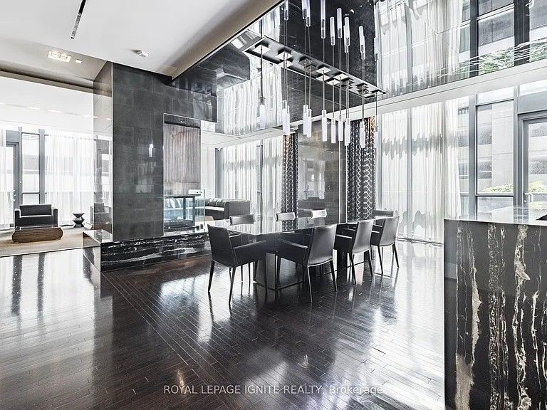 770 Bay St #2509 — Photo 20