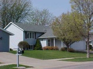 4330 4th Pl NW, Rochester, MN 55901