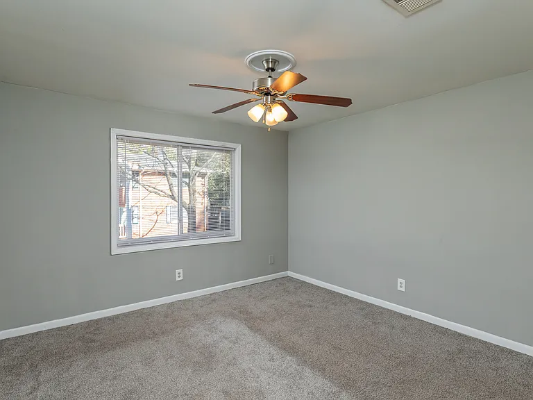 Baba Flats — Photo 12