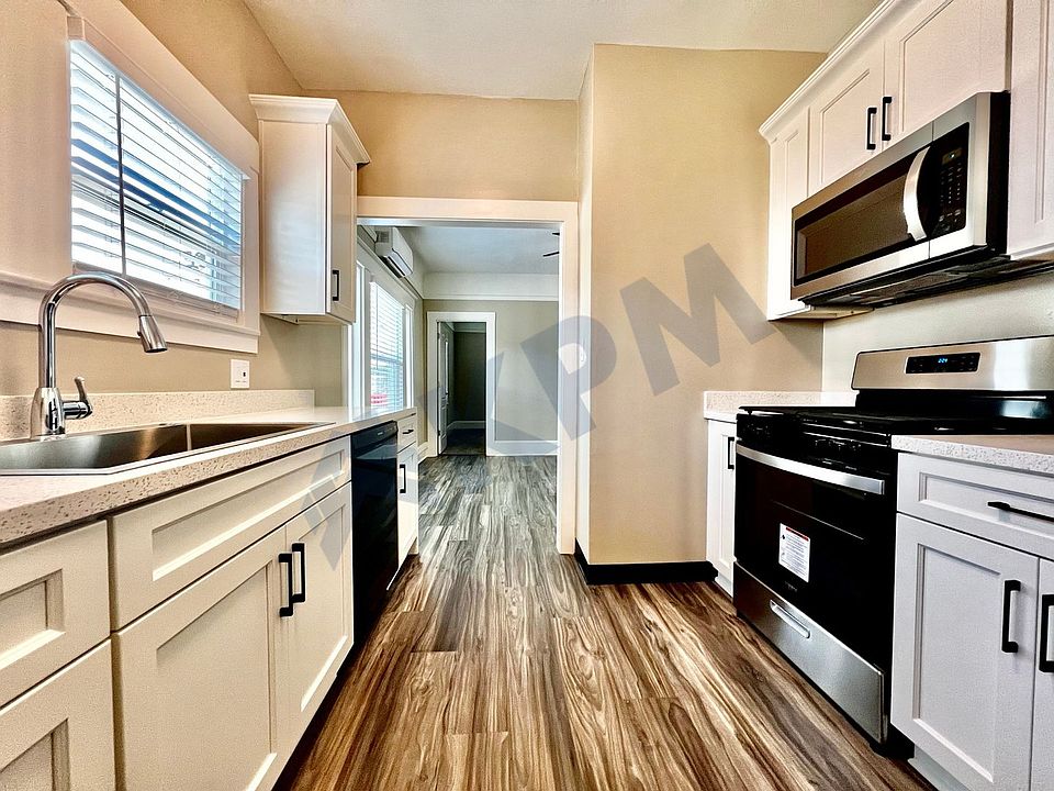 1st image of 126 E Vine St APT D