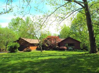 392 Union Grove Rd, Carbondale, IL 62903