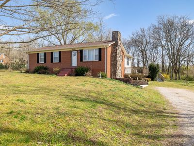 4041 Hampshire Pike, Hampshire, TN, 38461