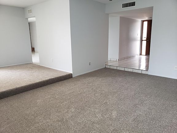 3rd image of 2705 W Ocaso Cir