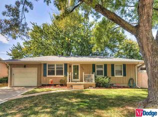 5706 S 114th St, Omaha, NE 68137