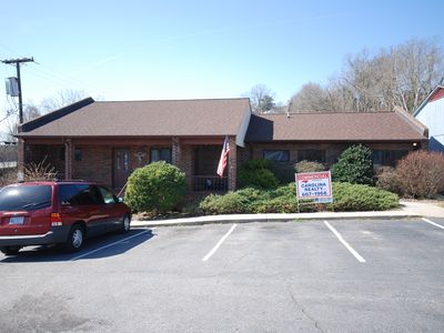 205 6th St, N Wilkesboro, NC, 28659