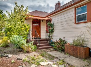 5304 SE Center St, Portland, OR 97206