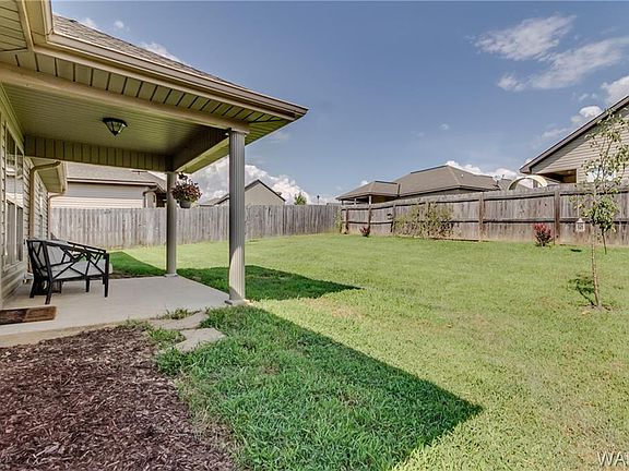 3rd image of 12743 Mill Creek Dr