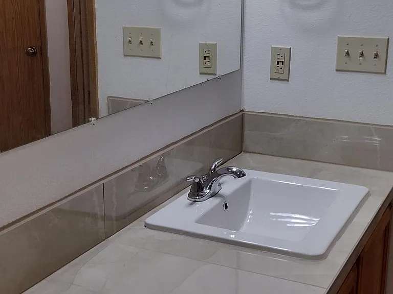 423 Healy Ave S #3 — Photo 12