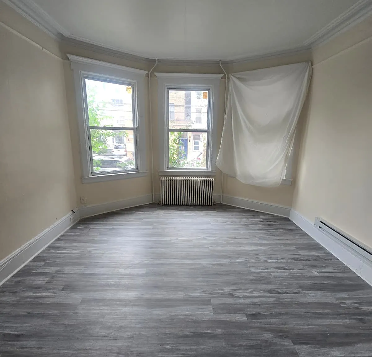 103 Storms Ave — Photo 4