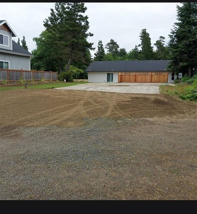 1st image of 30506 N Place