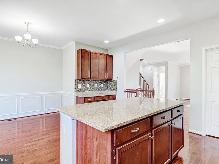 24803 Mason Dale Ter — Photo 11