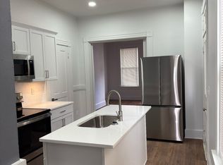 4161 Apple St, Cincinnati, OH 45223