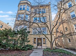 1343 W Greenleaf Ave #1, Chicago, IL 60626