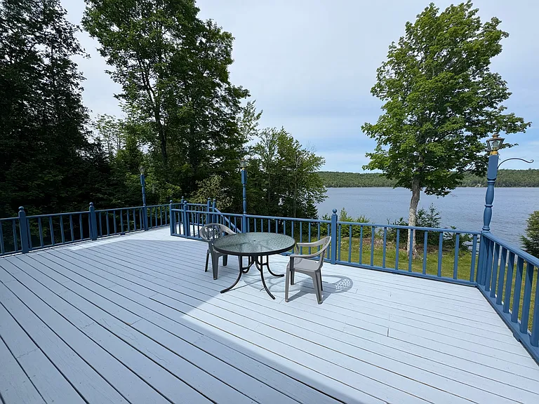 152 Pond Shore Way — Photo 20