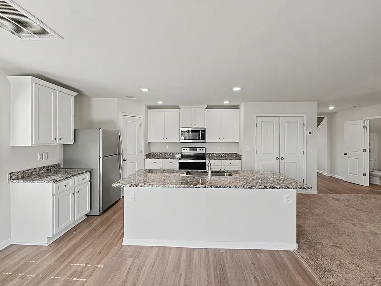 318 Aniston Ln — Photo 13