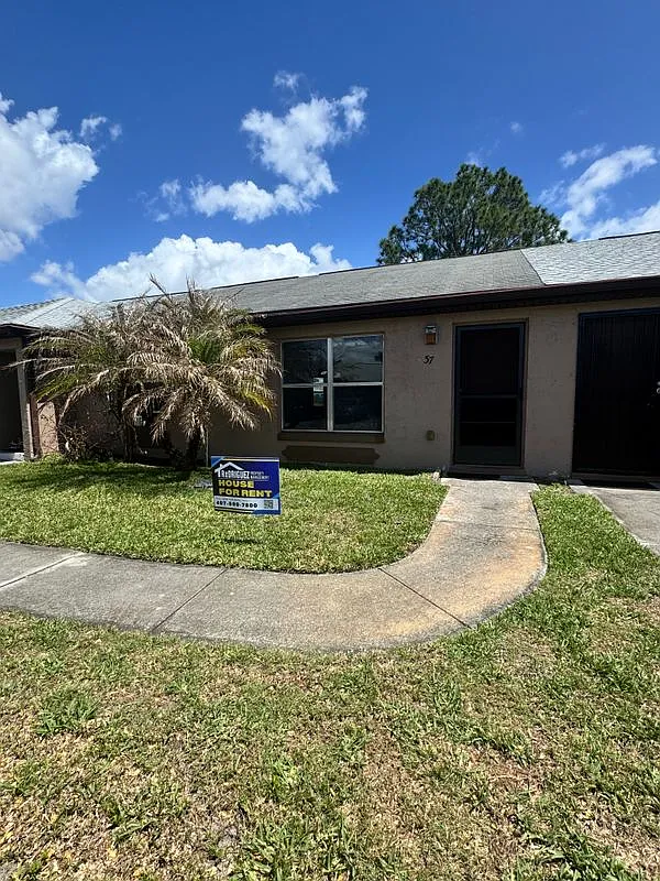 3 bed, 2.0 bath, 1242 sqft, $1,550 — Photo 1