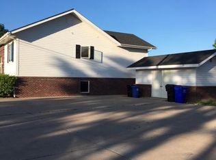 4085 Canyon Lake Dr APT 2, Rapid City, SD 57702