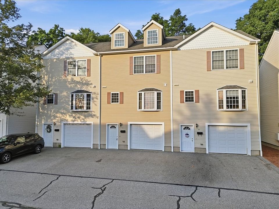 1st image of 37 Glen Ave Unit 15