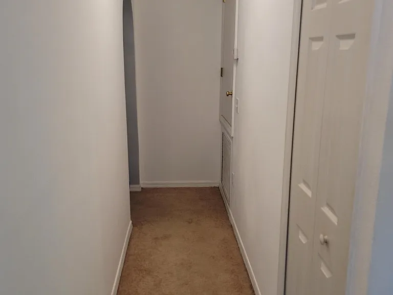 4615 Elena Way — Photo 5