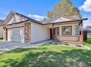 863 S Otter Ave, Meridian, ID 83642
