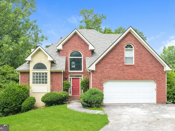 2329 Carrington Dr, Ellenwood, GA 30294