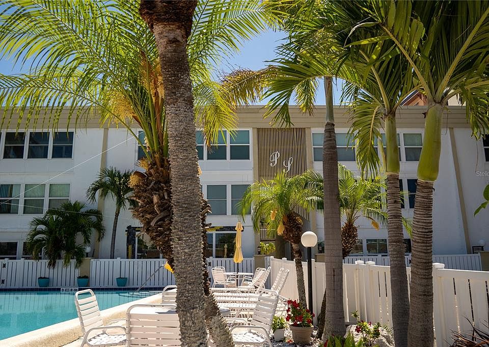 1st image of 661 POINSETTIA AVENUE #108