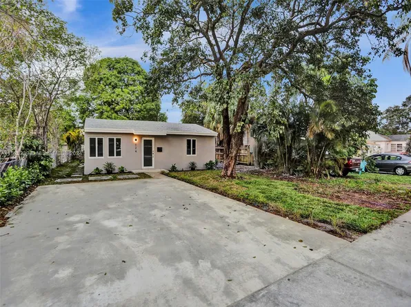 224 SW 3rd Pl, Dania Beach, FL 33004