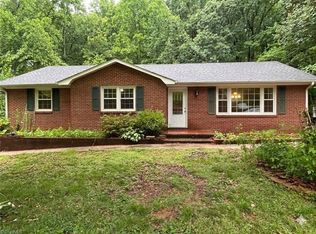 6307 Arden Cir, Clemmons, NC 27012