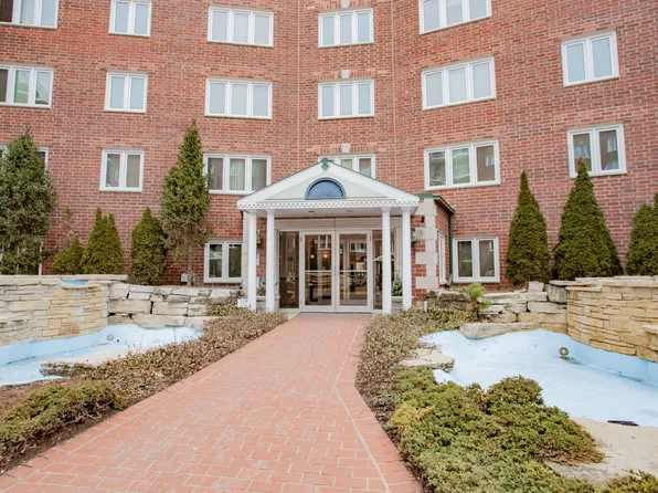 8540 W Foster Ave Unit 504, Norridge, IL 60706