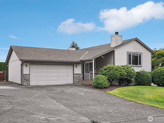 3rd image of 2603 SE Blairmont Drive