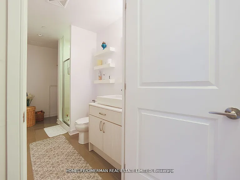 9191 Yonge St #103 — Photo 12