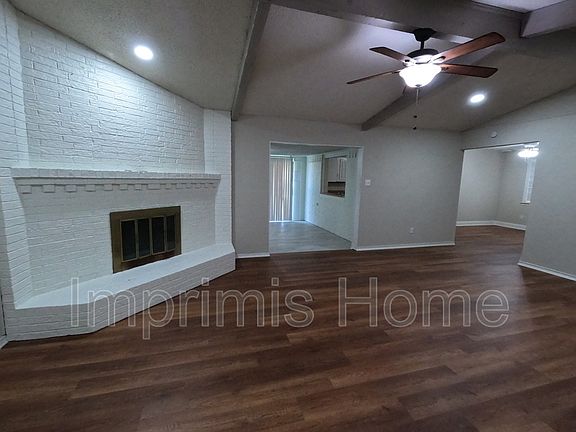4th image of 1136 Shadywood Ln