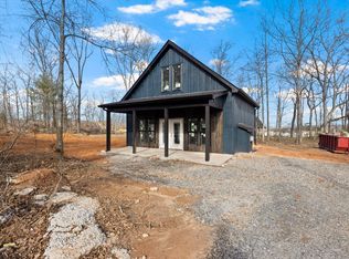 1002 Goodjoin Rd, Campobello, SC 29322