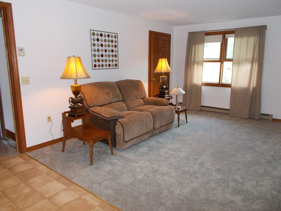 1st half of the livingroom