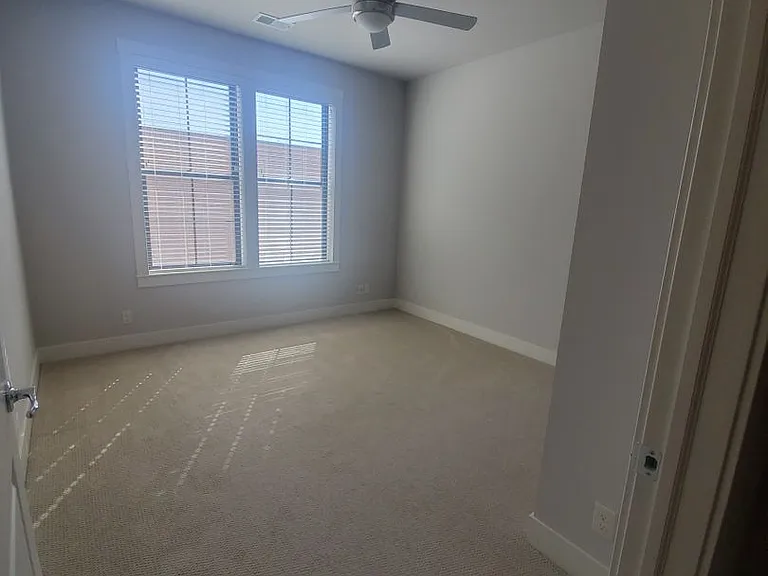 3625 Dewey Ave — Photo 30