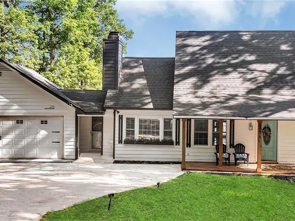 276 Greentree Pkwy, Macon, GA 31220