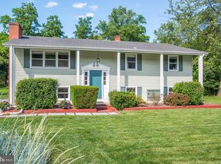 21 Clark Rd, Hershey, PA 17033