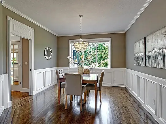4 bed, 4208 sqft, $8,800 — Photo 2