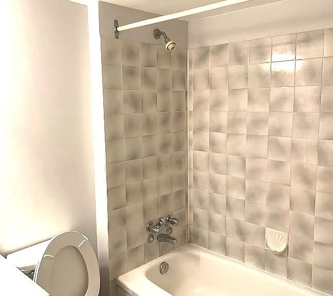 1450 Glen Abbey Gate #824 — Photo 6