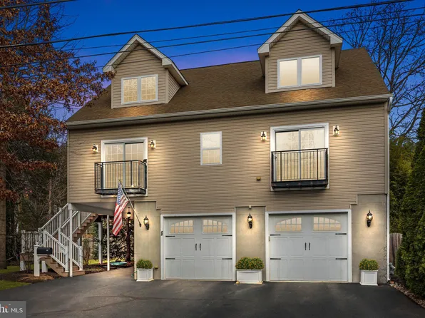 70 Morgan Ave, Yardley, PA 19067