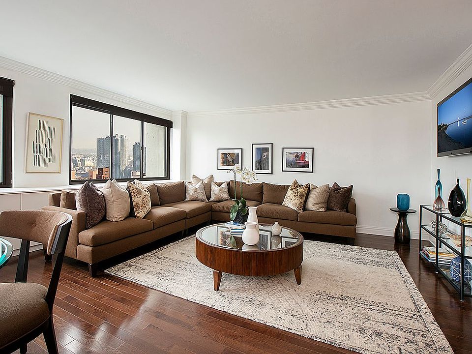 1st image of 300 E 59th St APT 2907