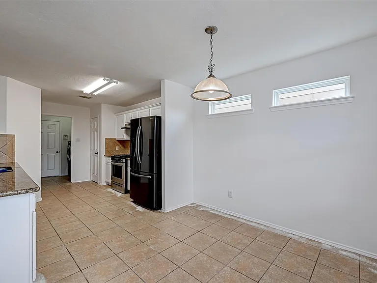 6906 Anson Point Ln — Photo 10