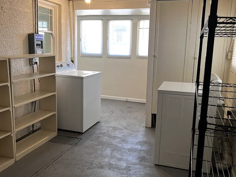 1317 N Euclid Ave — Photo 14