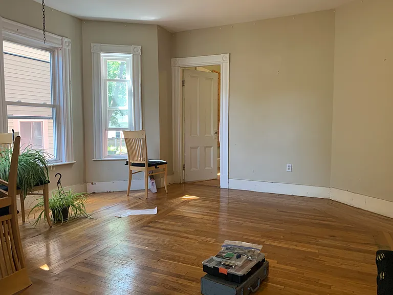 36 Avon St #1 — Photo 2