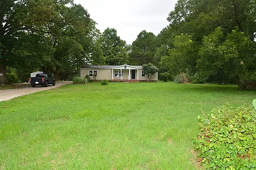 7005 Hodge Rd Photo 1
