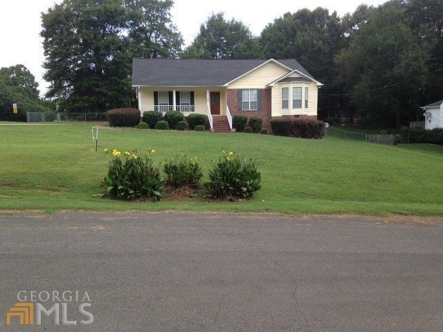 1st image of 30 Westwood Dr