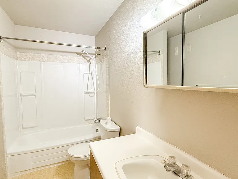 3858 Austin Rd W — Photo 5