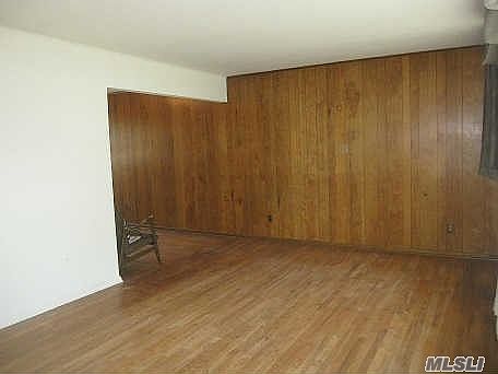 3rd image of 50 Ontario Ave