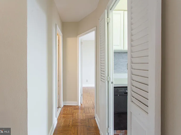 2601 Pennsylvania Ave #711 — Photo 18