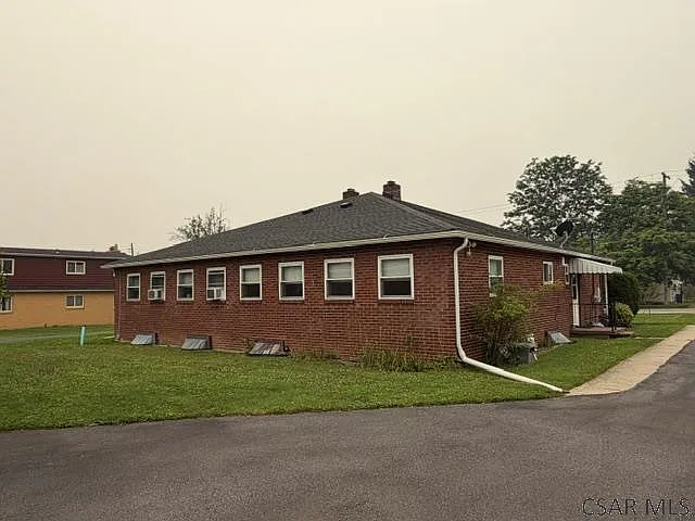 1022 Goucher St — Photo 25